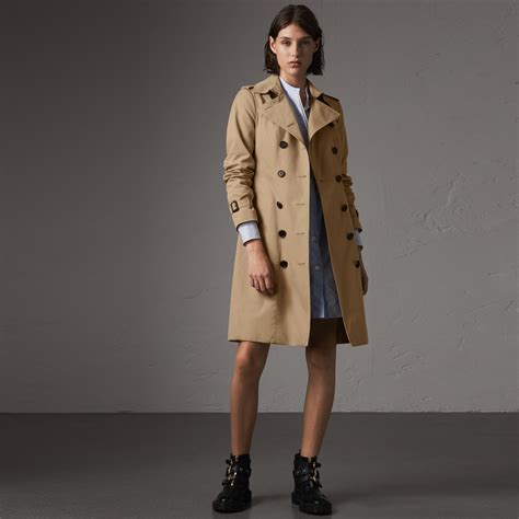 Sandringham Burberry Trench coats for Women 